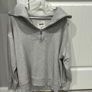 Aerie quarter zip, size small!